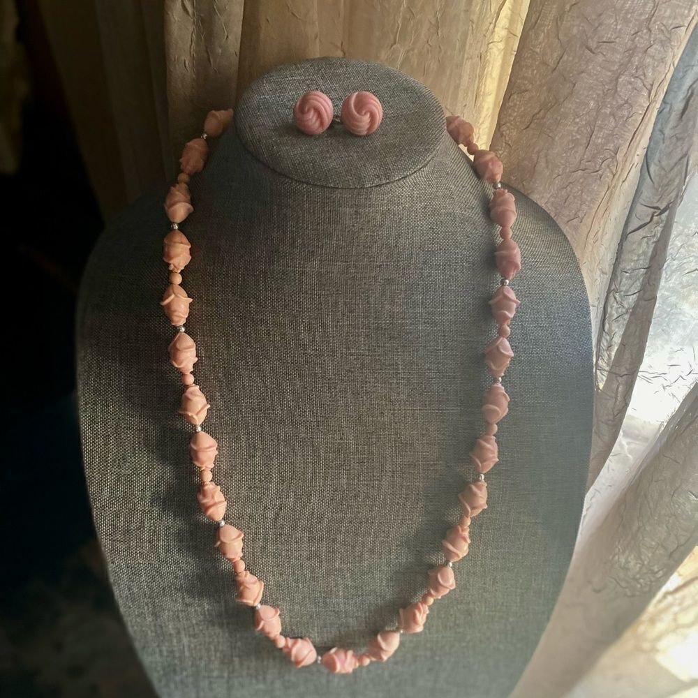 Vintage Rosebud Necklace & Earrings